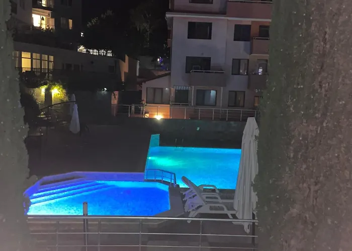 Luxus Und Komfort Im Vista Komplex Apartament *